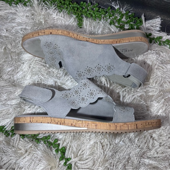 -💙2/$40💙Sesto Meucci Made in Italy Grey Suede Velcro Strap Sandals Size 9 - Picture 4 of 16